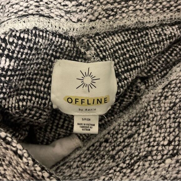 Offline by Aerie Snow Day Black and White Knit Joggers - Picture 7 of 8